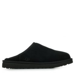 Damskie kapcie Ugg M CLASSIC SLIP-ON 1129290-BLK. Czarne obuwie domowe UGG, bez wzorów, z materiału, z okrągłym noskiem, bez zapięcia. Za 569.00 zł.