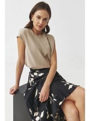 TATUUM Bluzka w kolorze beżowym rozmiar: 36. Brązowe bluzki Tatuum, bez wzorów, z wiskozy, bez kołnierzyka, bez ramiączek. Za 143.95 zł.