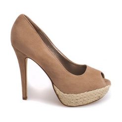 Brązowe Espadryle Szpilki 55-443 Beżowy. Brązowe espadryle ButyModne, bez wzorów, ze skóry, bez obcasa, na koturnie, bez zapięcia. Za 69.00 zł.
