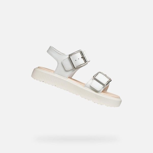 Sandały GEOX J SANDAL KODETTE H Biały. Białe sandały Geox, bez wzorów, z syntetyku, bez obcasa, bez zapięcia. Za 250.55 zł.