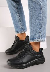 Czarne Casualowe Buty Sportowe Sneakersy na Płaskiej Tłoczonej Podeszwie Velanitta. Czarne obuwie sportowe Renee, z jeansu, bez zapięcia. W wyprzedaży za 104.99 zł.