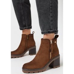 Ciemnobrązowe Botki na Słupku Boho z Suwakiem Sirdre. Brązowe botki Born2be, bez wzorów, za kostkę, bez obcasa, na obcasie, bez zapięcia. Za 149.99 zł.