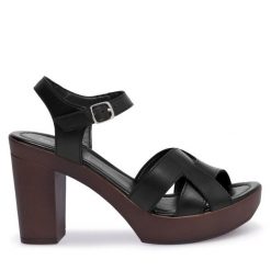 Sandały Lasocki. Czarne sandały Lasocki, bez wzorów, bez obcasa, na słupku, bez zapięcia. Za 169.99 zł.