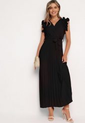 Czarna Sukienka z Kopertowym Dekoltem i Falbanką z Gumką w Talii i Materiałowym Paskiem Tiamaraya. Czarne sukienki Born2be, do pracy, m, bez wzorów, z materiału, biznesowe, bez kołnierzyka, bez ramiączek, maxi, kopertowe. Za 139.99 zł.