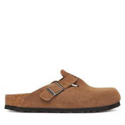 Klapki Birkenstock. Brązowe klapki Birkenstock, bez wzorów, bez obcasa. Za 719.99 zł.