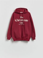 Bluza ze świątcznym napisem - bordowy. Czerwone bluzy Reserved, l, bez wzorów, z bawełny, bez kaptura. Za 119.99 zł.