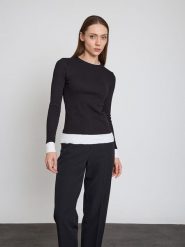 BGN Koszulka w kolorze czarnym rozmiar: 34. Czarne bluzki BGN, bez wzorów, bez kołnierzyka, bez ramiączek. Za 78.99 zł.