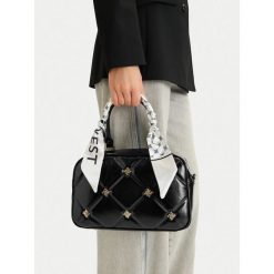 Torebka Nine West. Czarne torebki klasyczne Nine West, bez wzorów, bez dodatków. Za 279.99 zł.