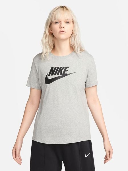Nike Sportswear Koszulka w kolorze jasnoszarym rozmiar: M. Szare bluzki Nike Sportswear, m, bez wzorów, z bawełny, bez kołnierzyka, bez ramiączek. Za 110.04 zł.