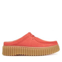 Klapki Clarks. Pomarańczowe klapki Clarks, bez wzorów, bez obcasa. Za 239.99 zł.