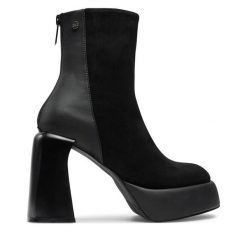 Botki GOE. Czarne botki GOE, bez wzorów, bez obcasa, na słupku, bez zapięcia. Za 419.99 zł.