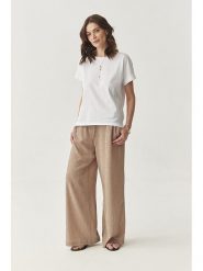 TATUUM Koszulka w kolorze białym rozmiar: S. Białe bluzki Tatuum, s, bez wzorów, z bawełny, bez kołnierzyka, bez ramiączek. Za 63.45 zł.