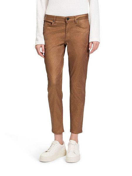 BETTY & CO Dżinsy - Slim fit - w kolorze karmelowym rozmiar: 36. Brązowe jeansy Betty & Co, z aplikacjami. Za 113.90 zł.