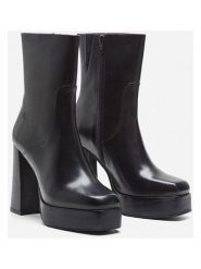 Herrlicher Skórzane botki "Roma" w kolorze czarnym rozmiar: 41. Czarne botki Herrlicher, bez wzorów, z materiału, bez obcasa, bez zapięcia. Za 304.99 zł.