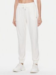 Guess Spodnie dresowe V3BB27 KBXI2 Écru Regular Fit. Spodnie dresowe Guess, l, z aplikacjami, z dresówki. Za 199.99 zł.