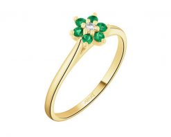 Pierścionek z żółtego złota z brylantem i szmaragdami syntetycznymi - kwiat - próba 375. Żółte pierścionki Apart, z brylantem, złote. Za 1,729.00 zł.