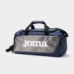 Torba sportowa Joma Indoor granatowa. Niebieskie torby na ramię Joma, bez wzorów, z materiału, sportowe, na ramię, duże, bez dodatków. Za 99.99 zł.