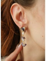 Pierres delicates Pozłacane kolczyki-wkrętki z ametystami rozmiar: onesize. Fioletowe kolczyki Pierres delicates, z ametystem, pozłacane. Za 52.99 zł.