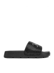 Juicy Couture Klapki PJC4 Czarny. Czarne klapki Juicy Couture, bez wzorów, z materiału, bez obcasa. Za 119.99 zł.