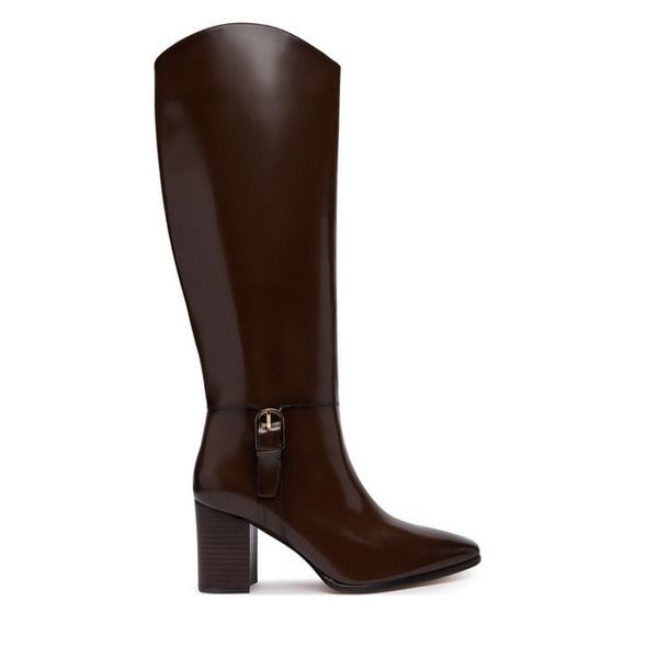 Kozaki LAUREN RALPH LAUREN. Brązowe kozaki Lauren Ralph Lauren, bez obcasa, na słupku, bez zapięcia. Za 1,599.00 zł.