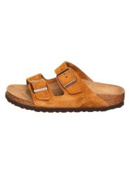 Birkenstock Skórzane klapki "Arizona" w kolorze jasnobrązowym rozmiar: 42. Brązowe klapki Birkenstock, bez wzorów, ze skóry, bez obcasa. Za 454.95 zł.