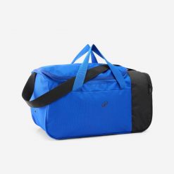 Torba sportowa Essential 20 l. Czarne torby na ramię DECATHLON, bez wzorów, z materiału, sportowe, na ramię, bez dodatków. Za 29.99 zł.