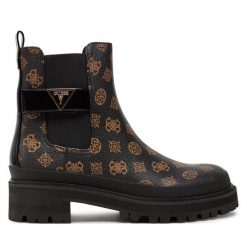 Botki Guess. Czarne botki Guess, z aplikacjami, bez obcasa, na płaskiej podeszwie, bez zapięcia. Za 799.99 zł.