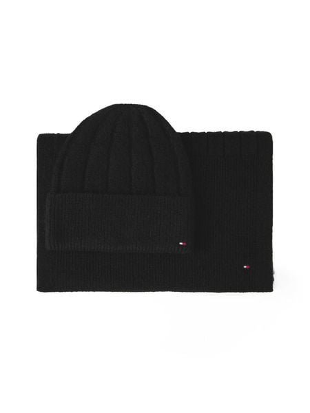 Tommy Hilfiger Zestaw Szalik i Czapka Flag Fluffy AW0AW17994 Czarny. Czarne czapki TOMMY HILFIGER, bez wzorów, z poliesteru. Za 429.99 zł.