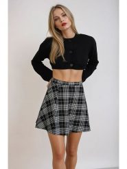 Monki Spódnica w kolorze czarnym rozmiar: 34. Czarne spódnice Monki, bez wzorów, mini, rozkloszowane. Za 35.10 zł.