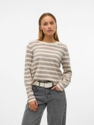 Vero Moda Sweter w kolorze beżowo-kremowym rozmiar: L. Brązowe swetry Vero Moda, l, bez wzorów, ze splotem, bez ramiączek. Za 61.60 zł.