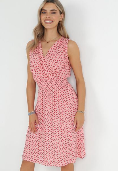 Różowa Sukienka Midi z Wiskozy z Cienkimi Gumkami w Pasie i Kopertowym Dekoltem Manni. Czerwone sukienki Born2be, na lato, l, bez wzorów, z tkaniny, bez kołnierzyka, bez ramiączek, midi, kopertowe. Za 59.99 zł.