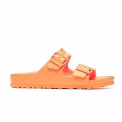 Klapki damskie Birkenstock Arizona Eva. Brązowe klapki Birkenstock, bez wzorów, z materiału, bez obcasa. Za 279.00 zł.