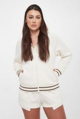 Bluza damska rozpinana z kapturem ARMANI EXCHANGE. Bluzy Armani Exchange, m, bez wzorów, z kapturem. W wyprzedaży za 524.25 zł.