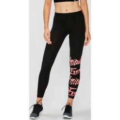 Only Play - Legginsy Darlene. Czarne legginsy Only Play, l, bez wzorów, z bawełny. W wyprzedaży za 59.90 zł.