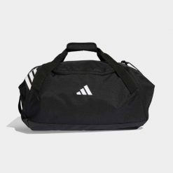 Torba sportowa ADIDAS Tiro Duffle. Torby na ramię Adidas, bez wzorów, z materiału, sportowe, na ramię, duże, bez dodatków. Za 149.99 zł.