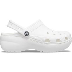 Klapki Crocs Model Classic Platform Clog W Kolor Biały. Białe klapki Crocs, bez wzorów, z gumy, bez obcasa. Za 278.00 zł.
