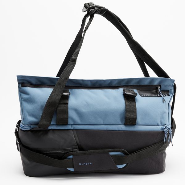 Torba sportowa Kipsta Urban 35L. Czarne torby na ramię DECATHLON, bez wzorów, z materiału, sportowe, na ramię, bez dodatków. W wyprzedaży za 119.99 zł.