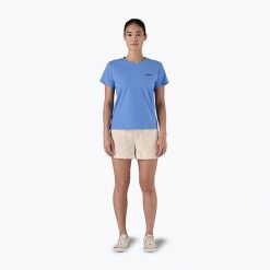 Koszulka damska Patagonia P-6 Logo Responsibili-Tee. Niebieskie koszulki sportowe Patagonia, bez wzorów, bez ramiączek. Za 169.99 zł.
