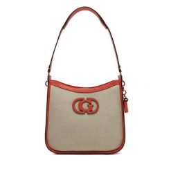 Torebka Guess. Brązowe listonoszki Guess, z aplikacjami, bez dodatków. Za 349.99 zł.