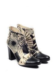 Goby Botki w kolorze beżowo-czarnym rozmiar: 38. Brązowe botki Goby, bez wzorów, z materiału, bez obcasa, bez zapięcia. Za 256.70 zł.