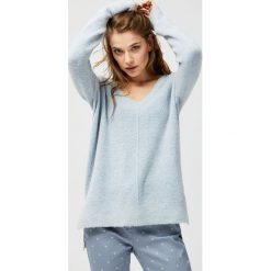 Sweter oversize. Golfy MOODO, l, bez wzorów, bez ramiączek. Za 49.99 zł.
