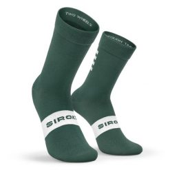 Skarpetki rowerowe unisex S1 Black Kapelmuur. Zielone skarpety SIROKO, bez wzorów, z nylonu. W wyprzedaży za 57.95 zł.