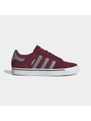 Adidas Skórzane sneakersy "Campus Vulc" w kolorze czerwonym rozmiar: 44. Czerwone trampki Adidas, bez wzorów, z materiału, bez zapięcia. Za 276.71 zł.