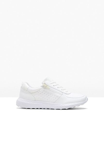 Sneakersy z kryształkami. Białe obuwie sportowe bonprix, bez zapięcia. Za 124.99 zł.