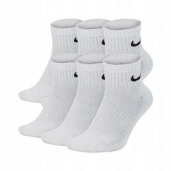 Skarpety Za Kostkę Unisex Dla Dorosłych (zestaw 6 Sztuk). Białe skarpety Nike, bez wzorów. Za 143.99 zł.
