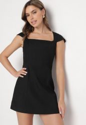 Czarna Elegancka Sukienka z Kwadratowym Dekoltem Melretia. Czarne sukienki Born2be, na spotkanie biznesowe, l, bez wzorów, eleganckie, bez kołnierzyka, bez ramiączek, mini, dopasowane. Za 119.99 zł.