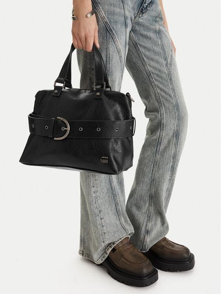 G-Star Raw Torebka EO-LDA8819 Czarny. Czarne torebki klasyczne G-Star Raw, bez wzorów, z materiału, bez dodatków. Za 125.99 zł.