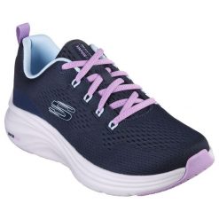 Kapcie SKECHERS VAPOR FOAM Niebieski. Niebieskie obuwie domowe Skechers, bez wzorów, z tkaniny, bez zapięcia. Za 330.99 zł.