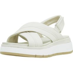 Sandały CLARKS 26181470C Beżowy. Brązowe sandały Clarks, bez wzorów, ze skóry, sportowe, bez obcasa, bez zapięcia. Za 388.99 zł.