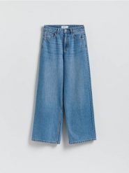 Jeansy wide leg z wysokim stanem - niebieski. Niebieskie jeansy Reserved, bez wzorów, z podwyższonym stanem. Za 139.99 zł.